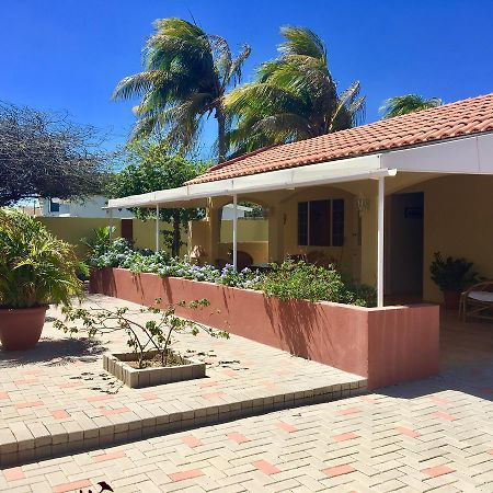 Bubali Gardens Apartment Palm Beach Ngoại thất bức ảnh